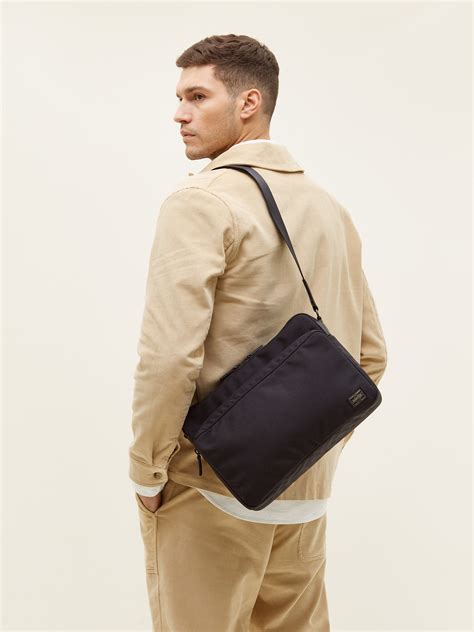 monocle shoulder bag.